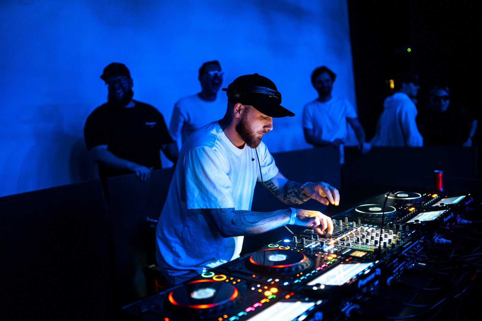 FRICTION: SYNERGY TOUR | ROXY Prague