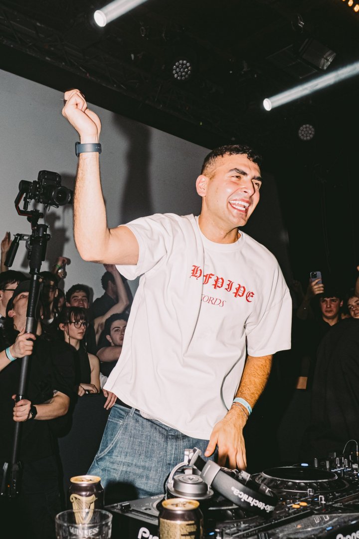 SAMMY VIRJI | ROXY Prague