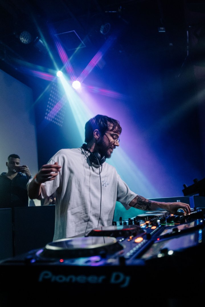DOMBRESKY | ROXY Prague
