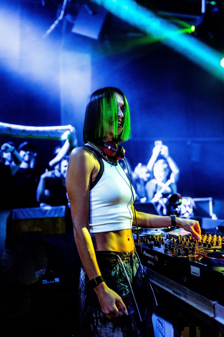 MISS MONIQUE | ROXY Prague