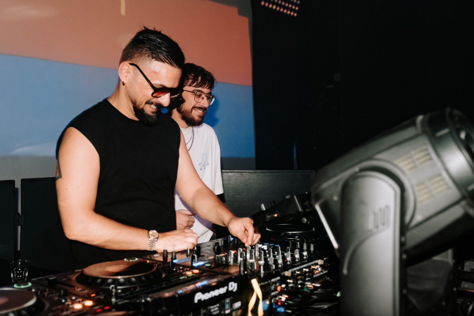 DOMBRESKY | ROXY Prague