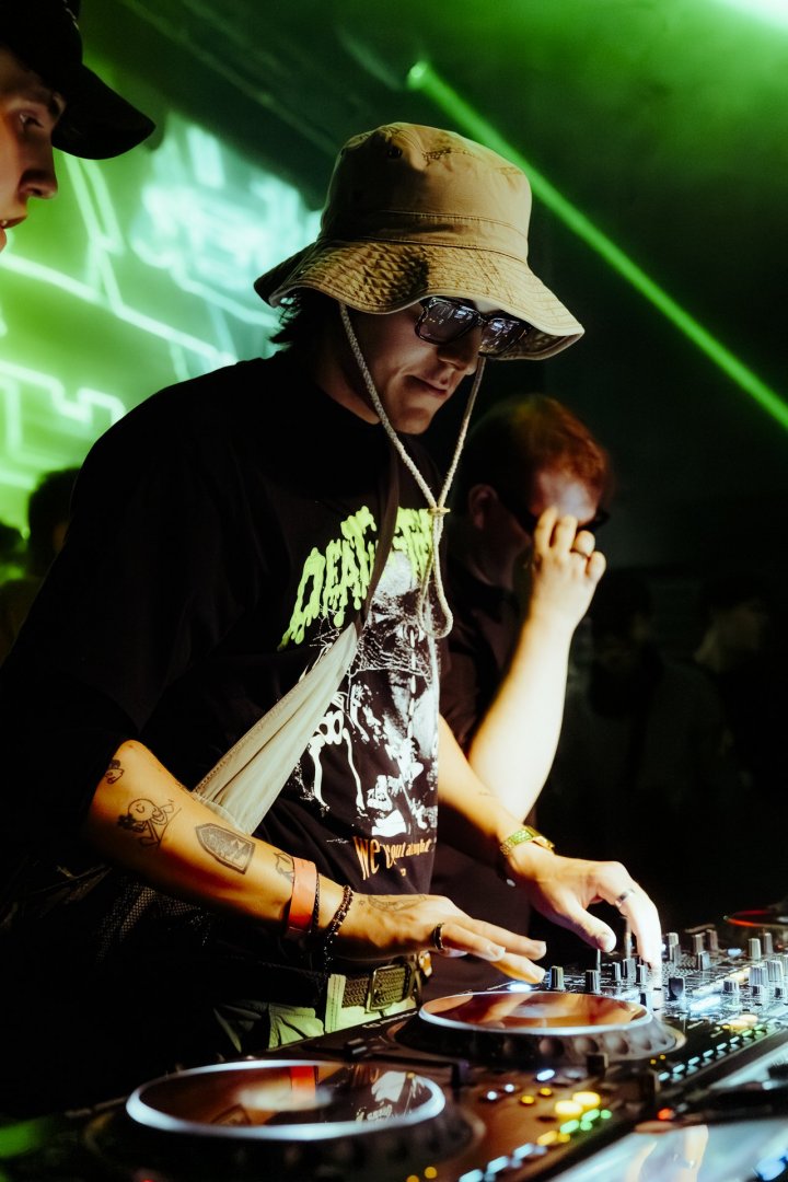 FMLTHRPY | ROXY Prague