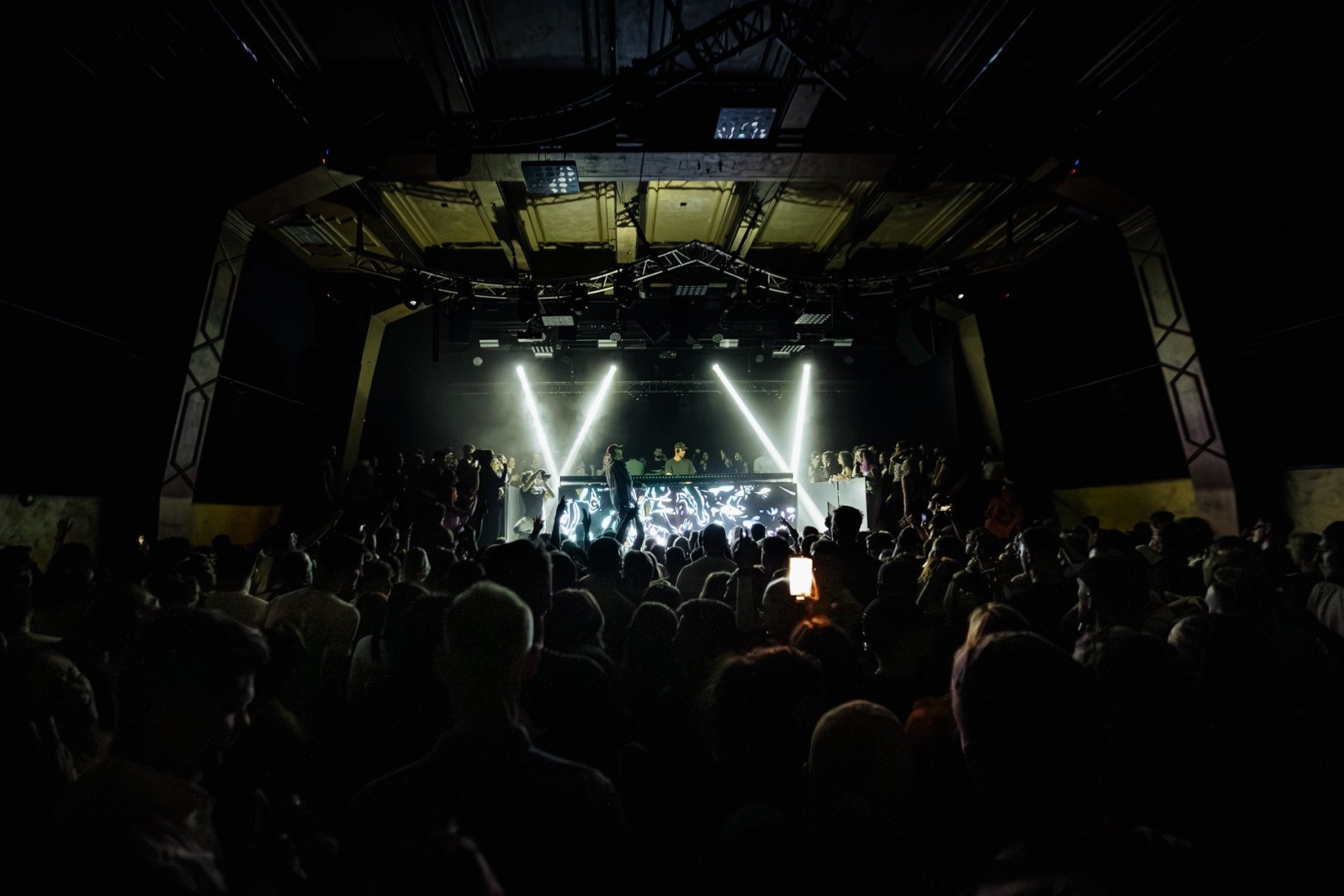 WILKINSON WEEKENDER: DAY 1 | ROXY Prague