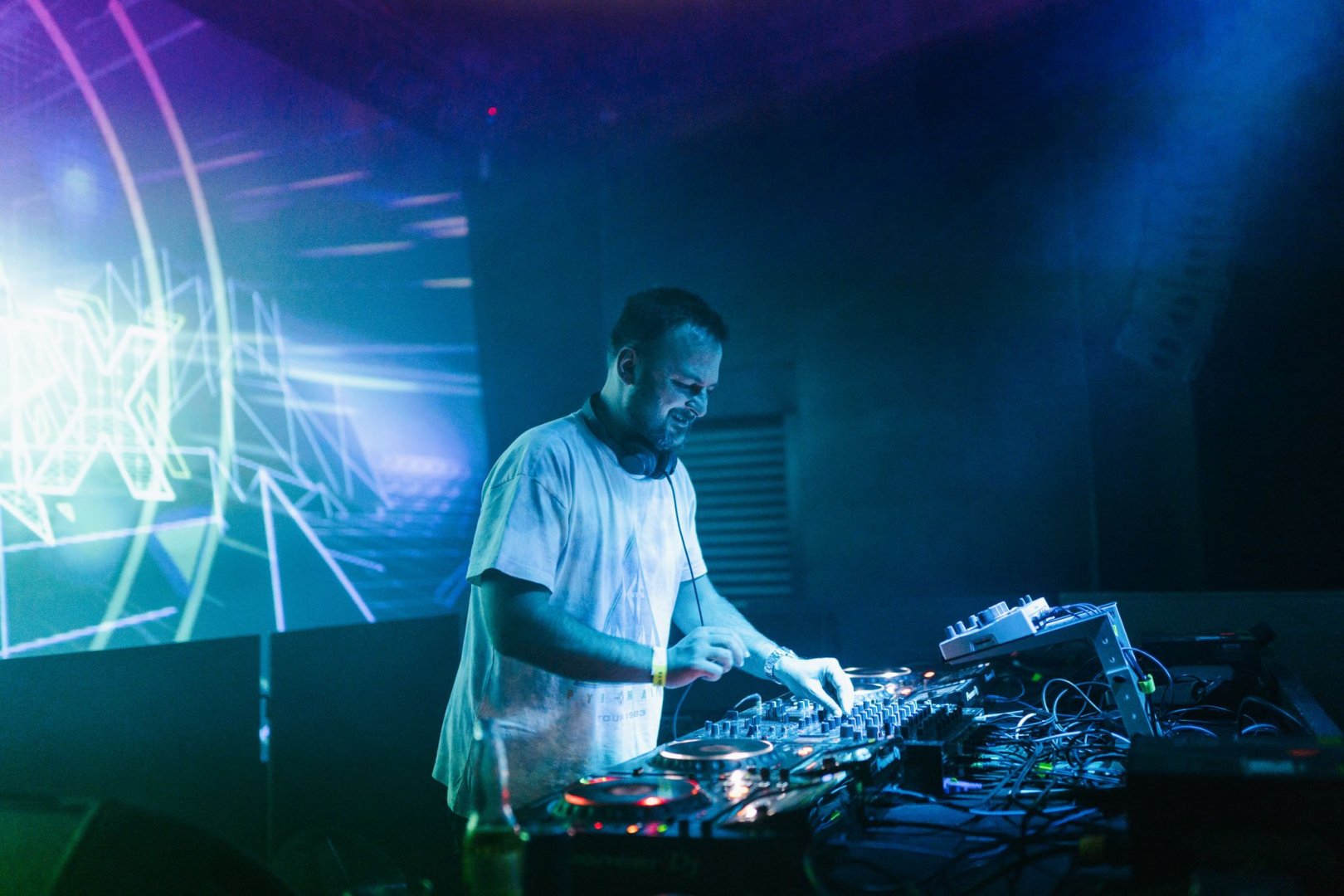 Climax: Eli Brown | ROXY Prague