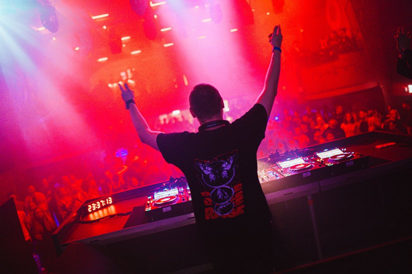 CAMO&KROOKED | ROXY Prague