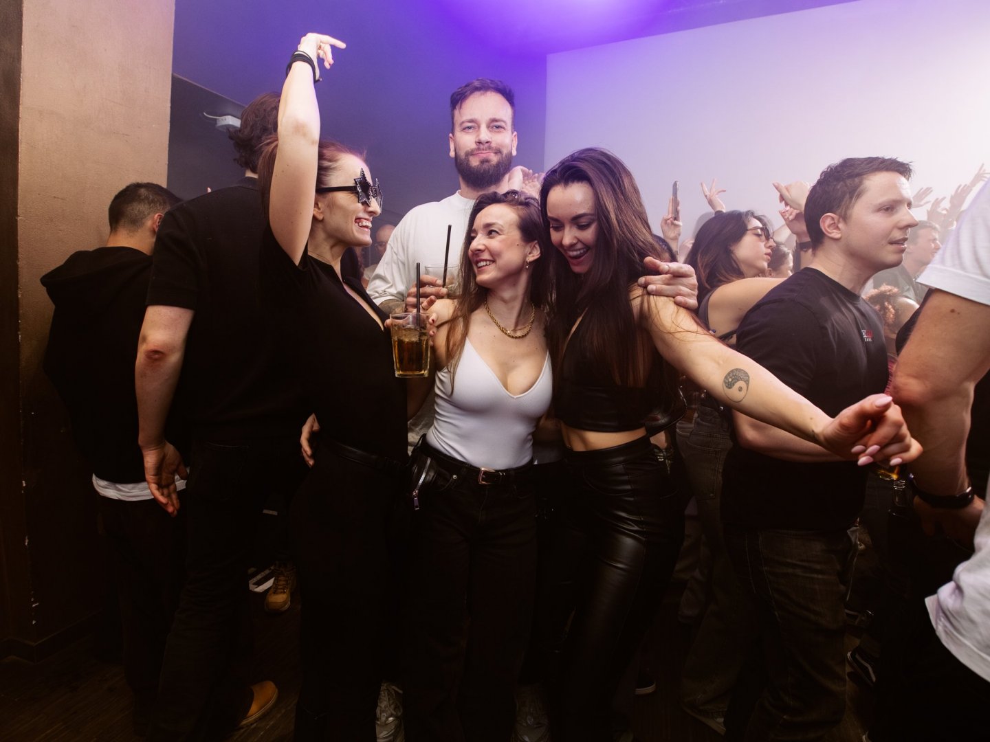 MALUGI | ROXY Prague