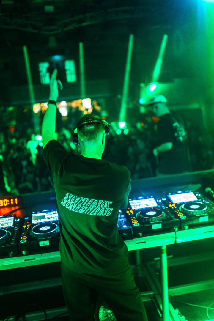 FRICTION: SYNERGY TOUR | ROXY Prague