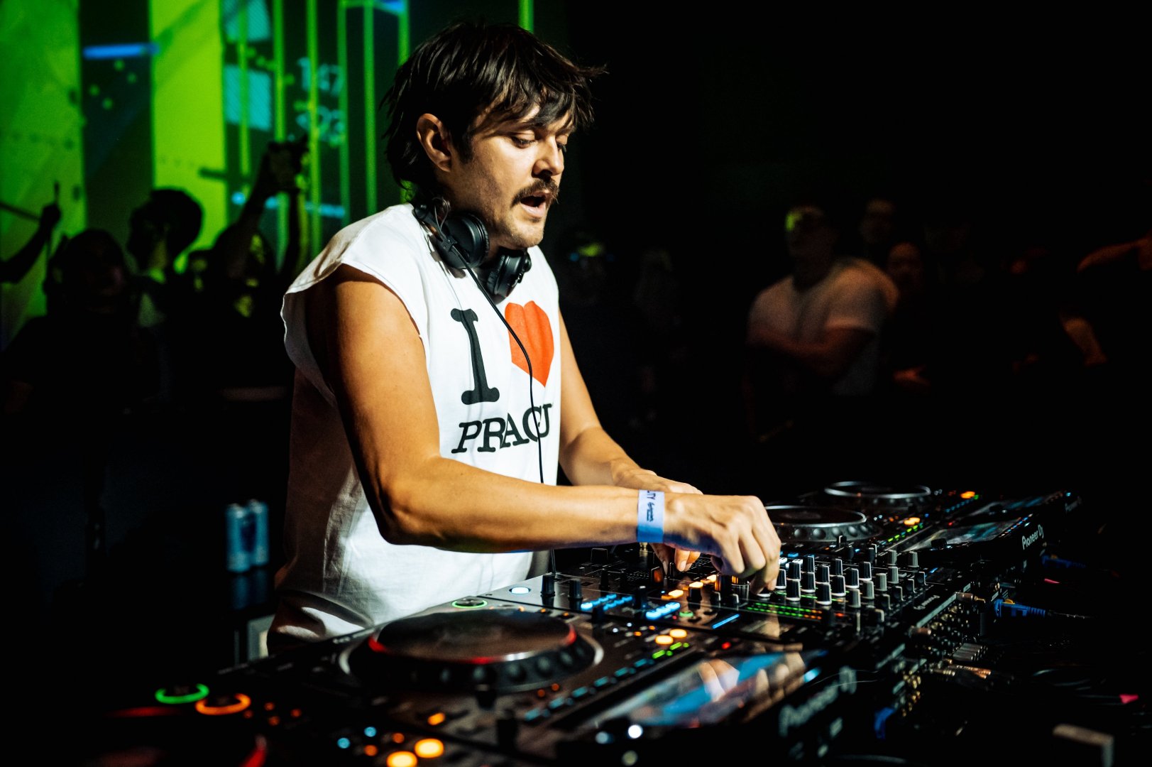 MOZEY | ROXY Prague
