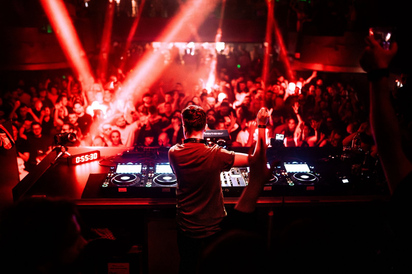 MISS MONIQUE | ROXY Prague