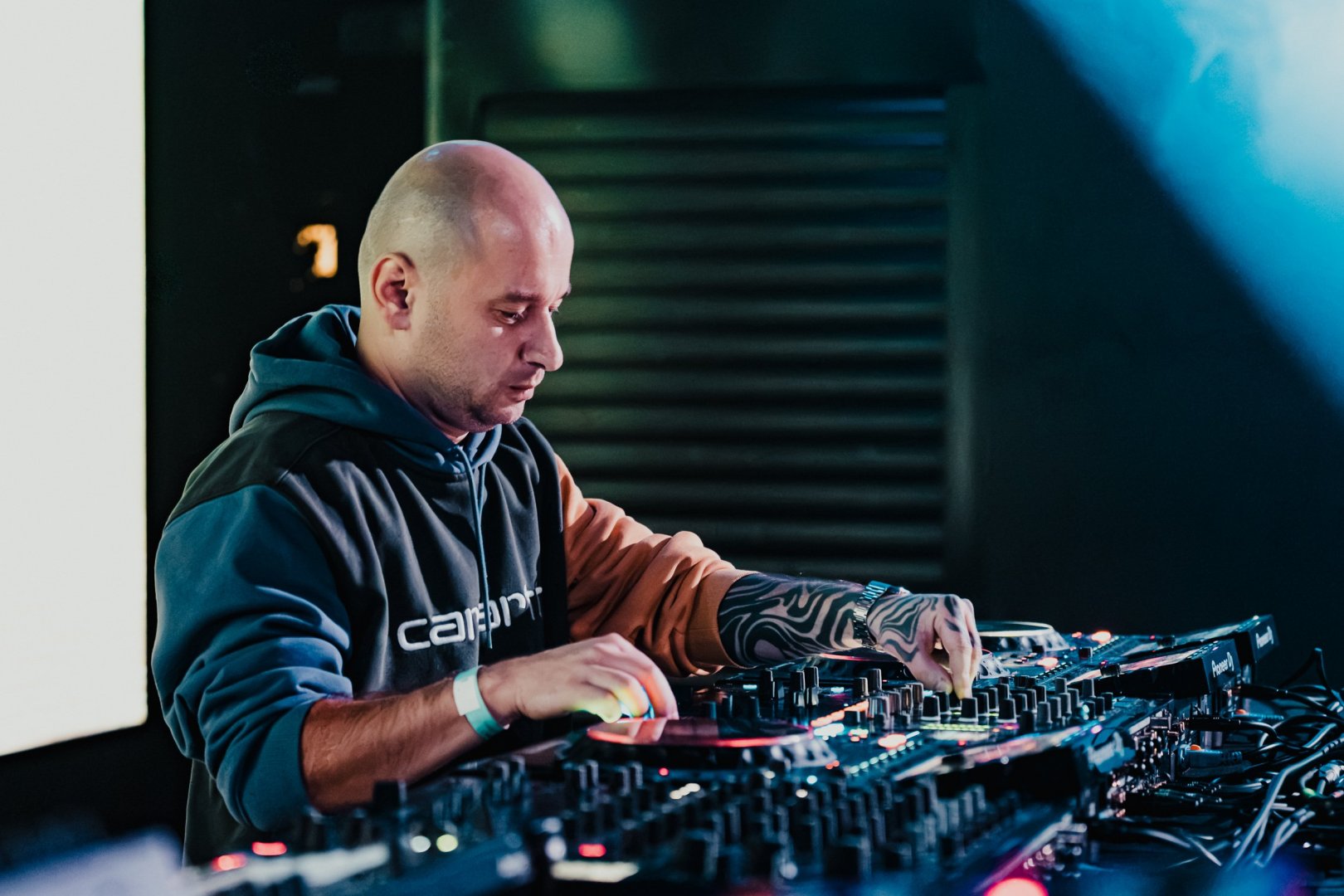 CHRISTIAN LÖFFLER | ROXY Prague