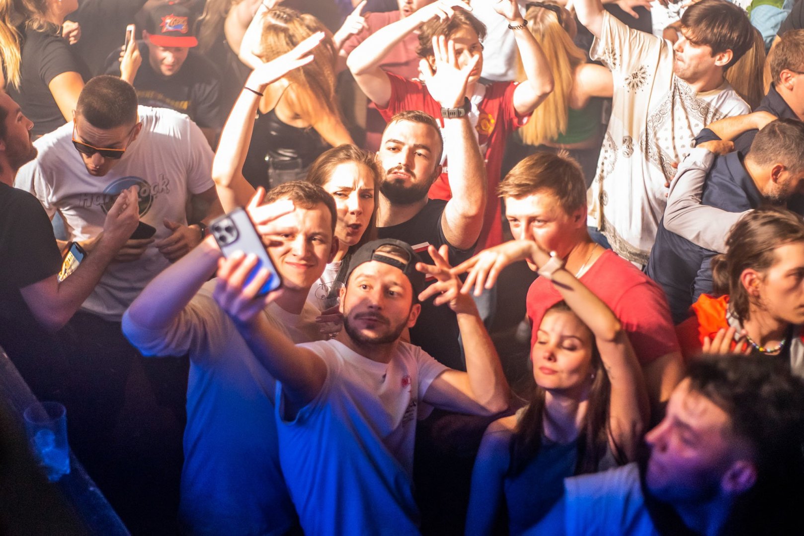 Holy Goof | ROXY Prague