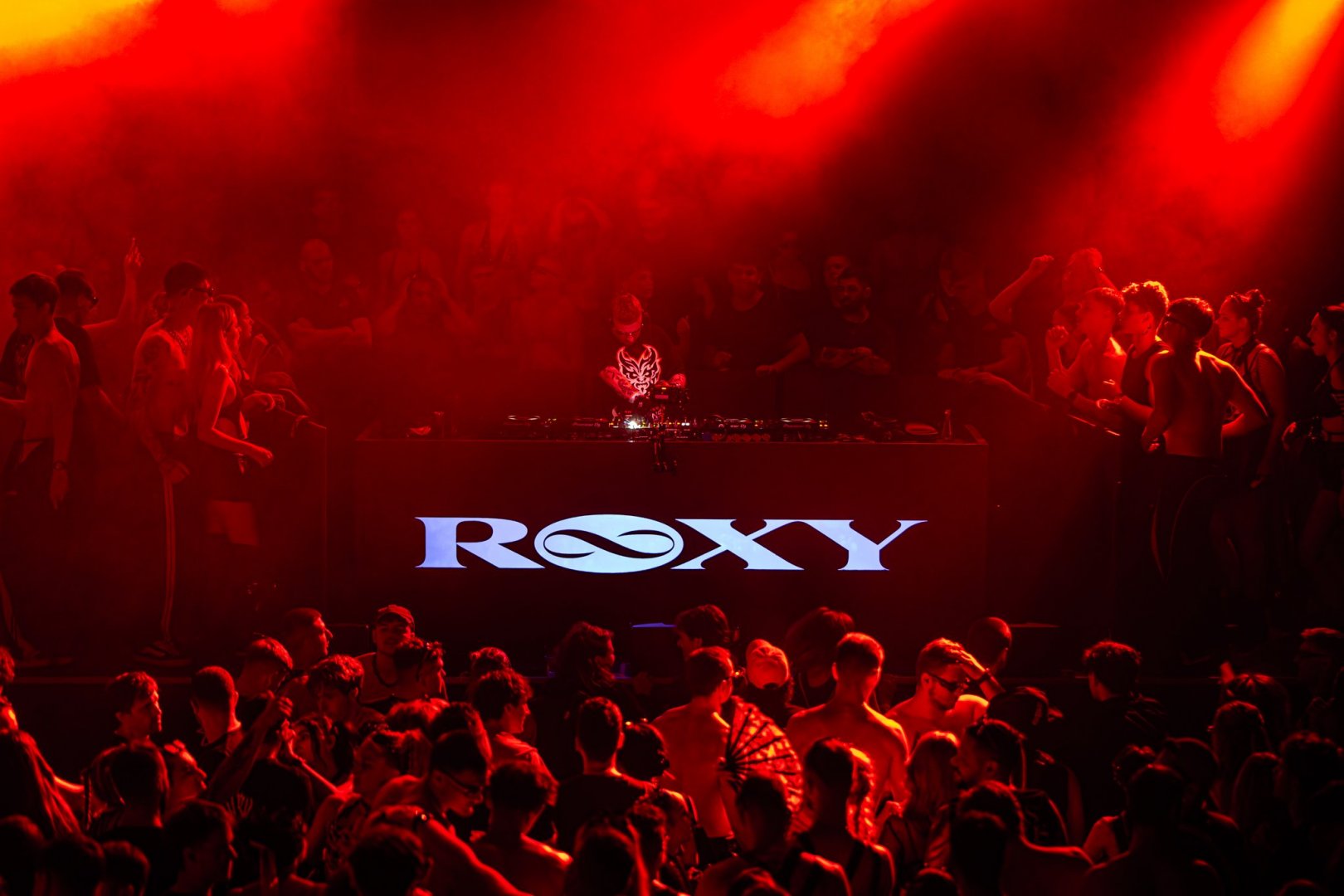 BASSWELL | ROXY Prague