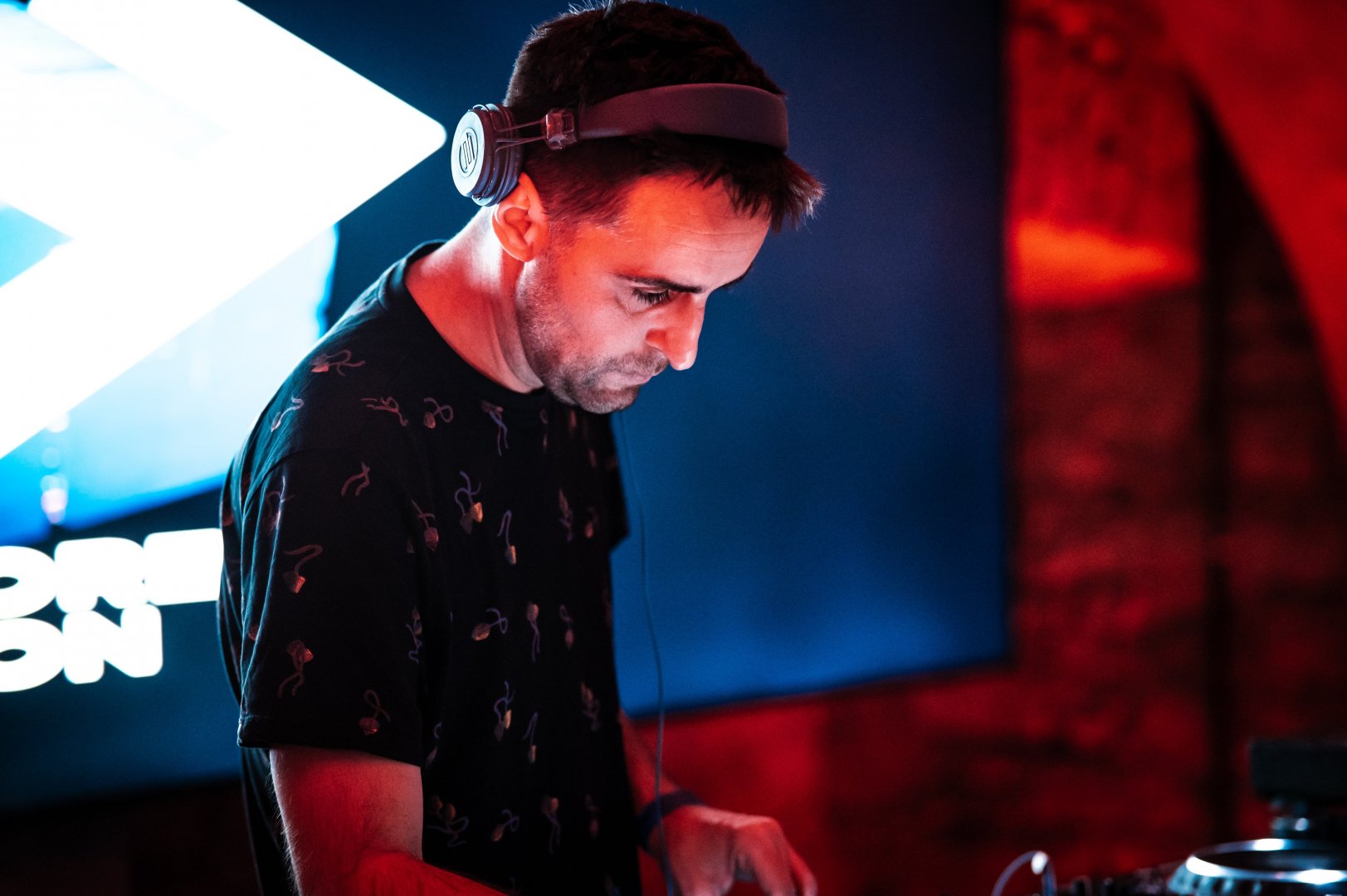 LONDON ELEKTRICITY & ETHERWOOD | ROXY Prague