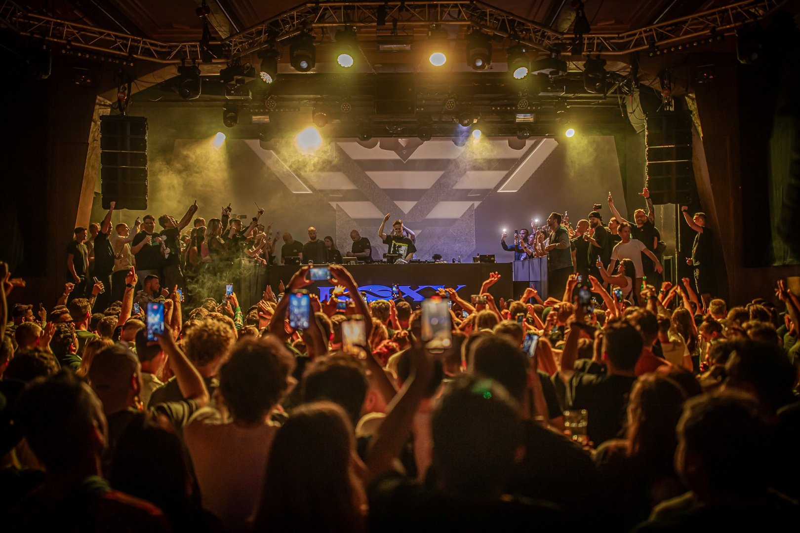 JORIS VOORN | ROXY Prague