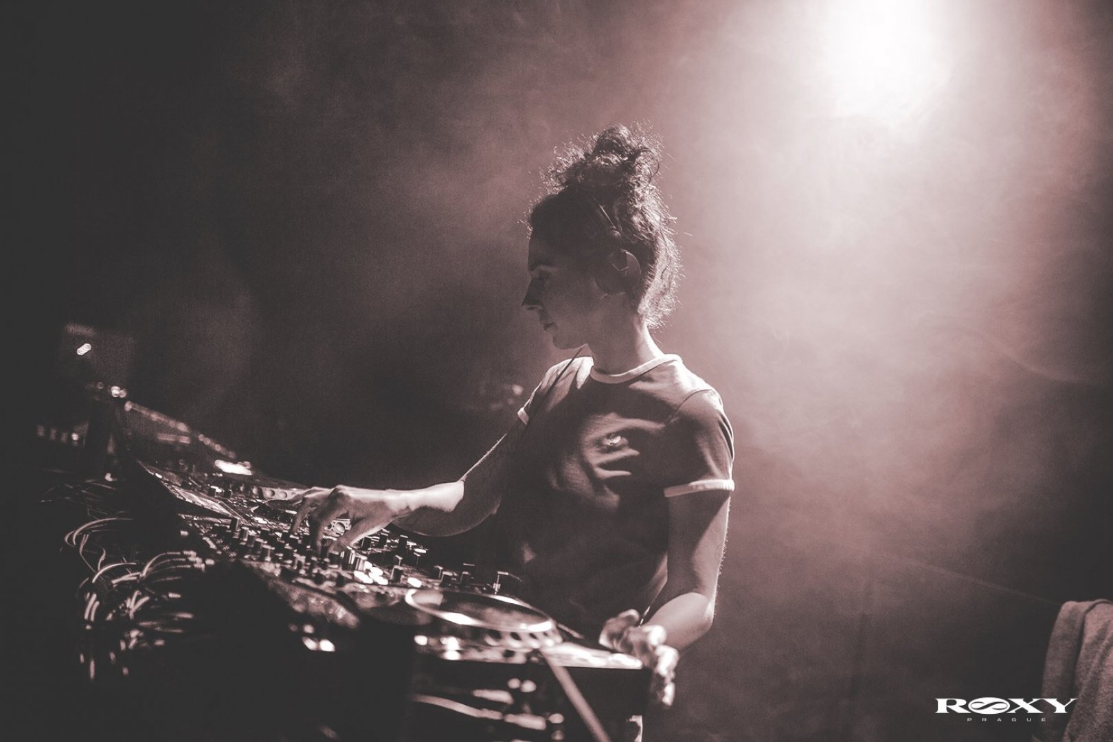 Benjamin Damage | ROXY Prague