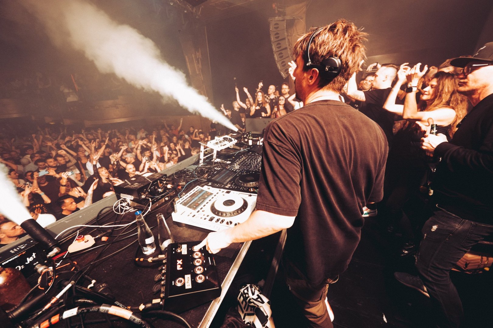 PAN-POT | ROXY Prague