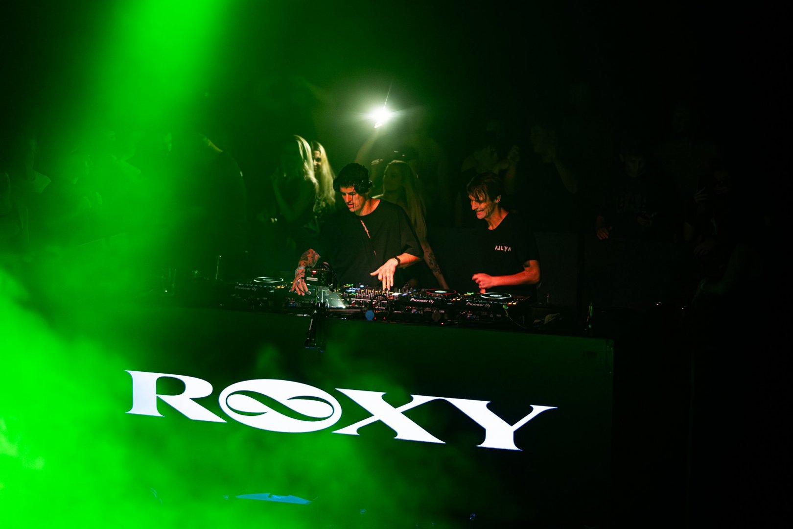 BASSWELL | ROXY Prague