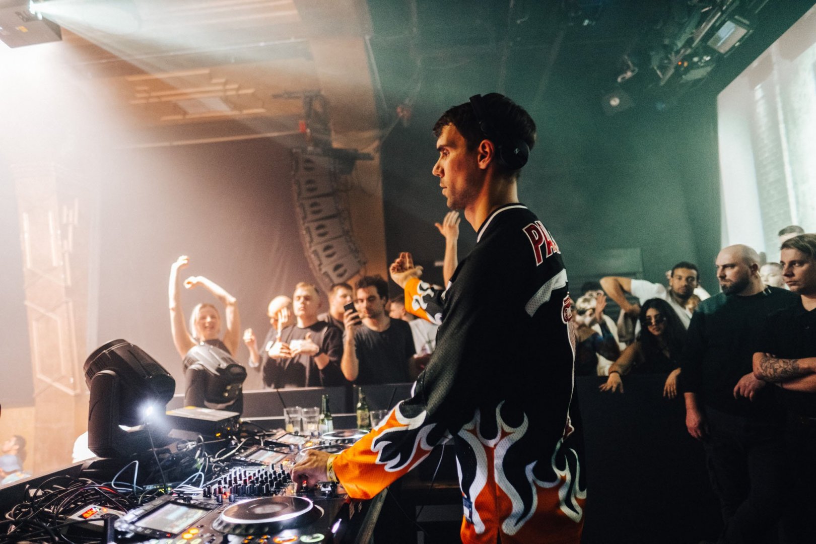 Fjaak | ROXY Prague