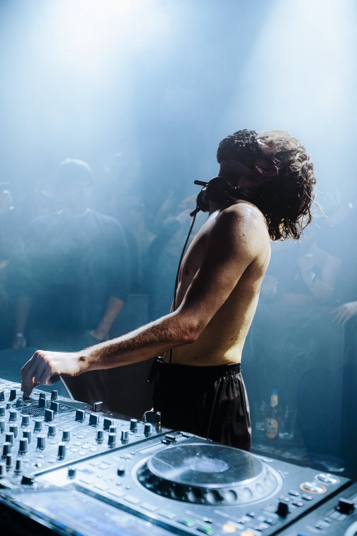 I HATE MODELS | ROXY Prague