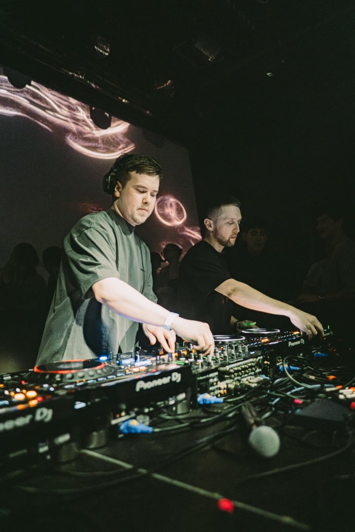 SAMMY VIRJI | ROXY Prague