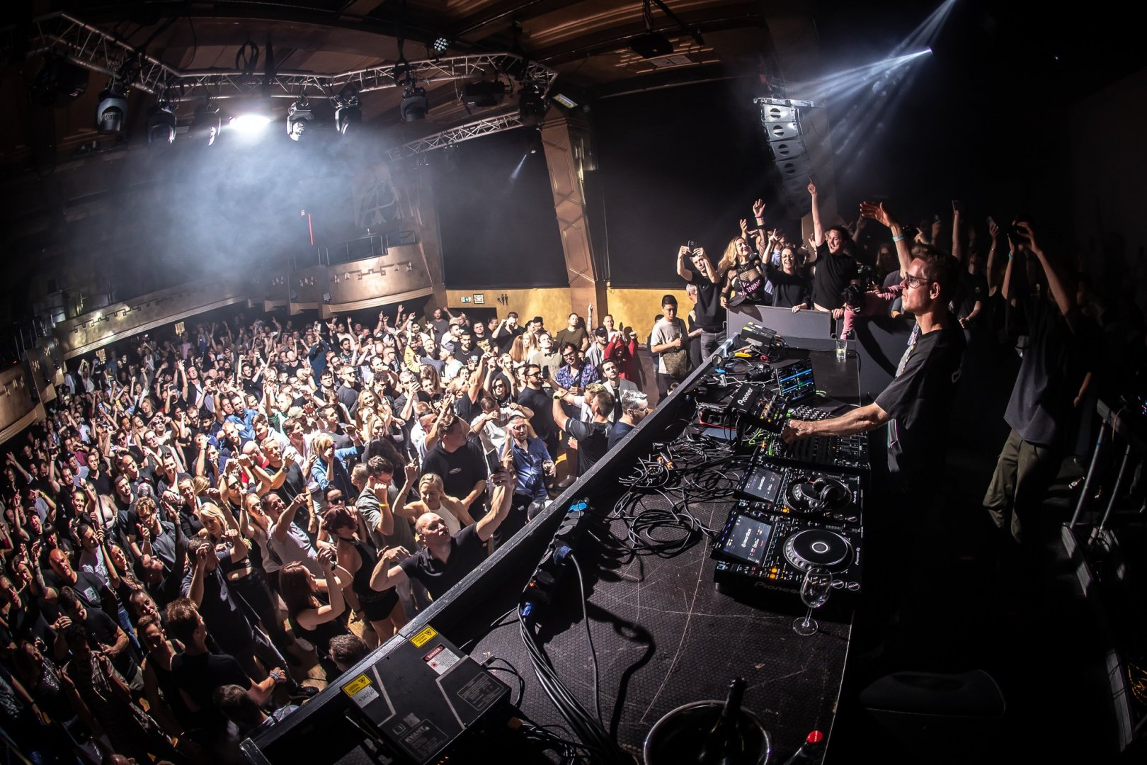 JORIS VOORN | ROXY Prague
