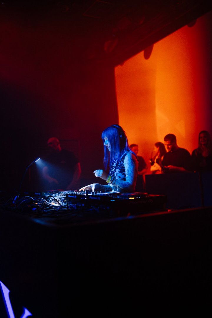 IMANU & THE CARACAL PROJECT | ROXY Prague