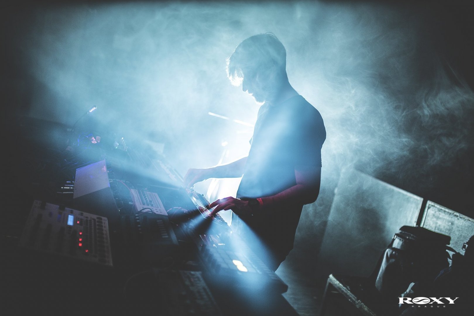 Benjamin Damage | ROXY Prague
