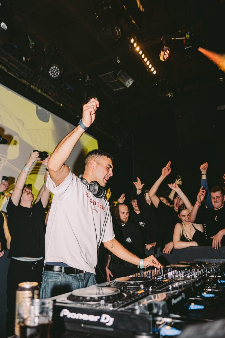 SAMMY VIRJI | ROXY Prague