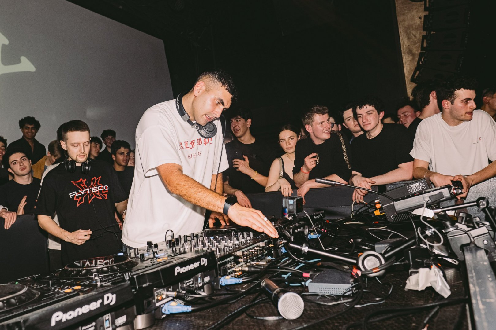 SAMMY VIRJI | ROXY Prague