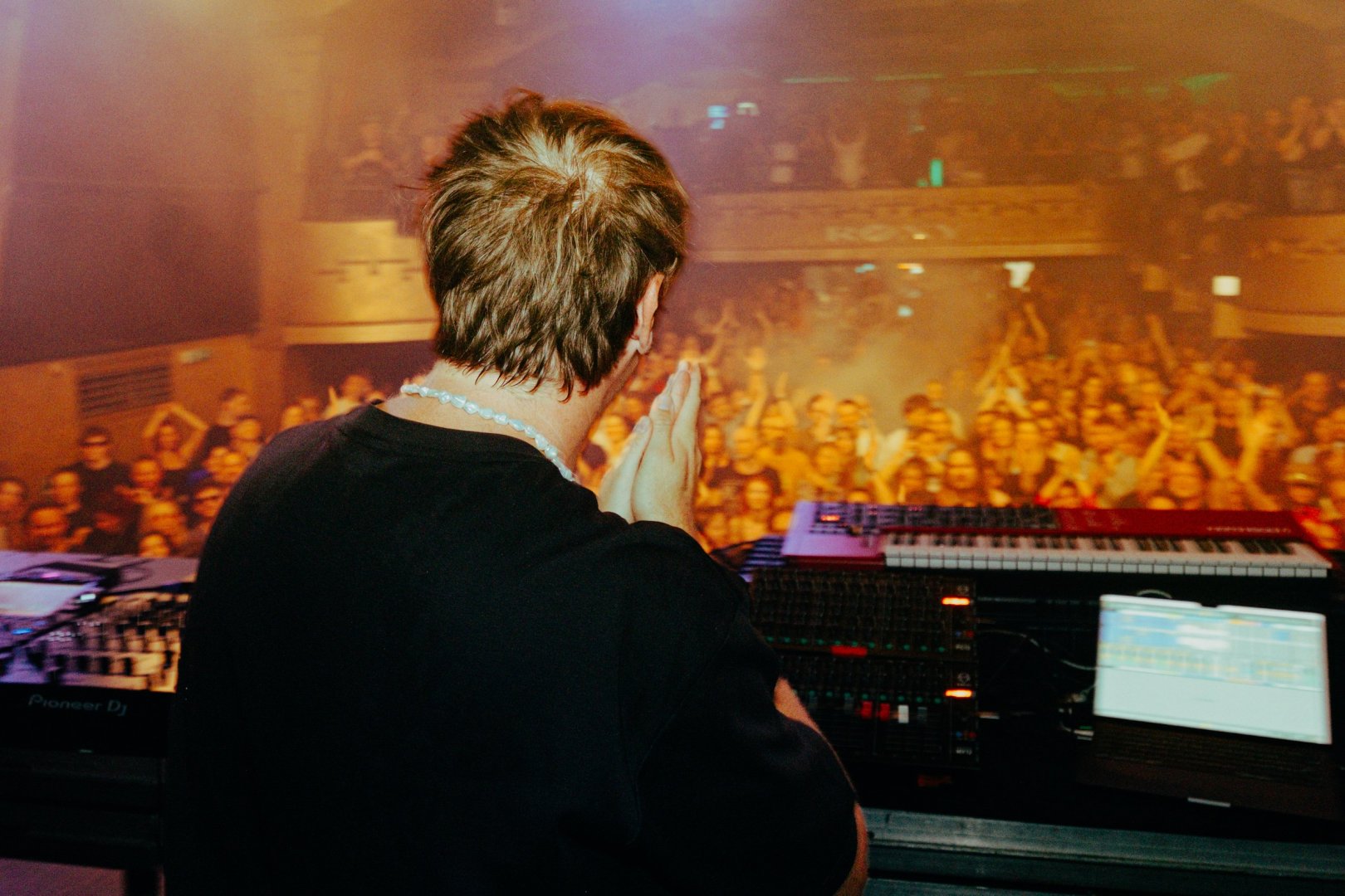 CHRISTIAN LÖFFLER | ROXY Prague