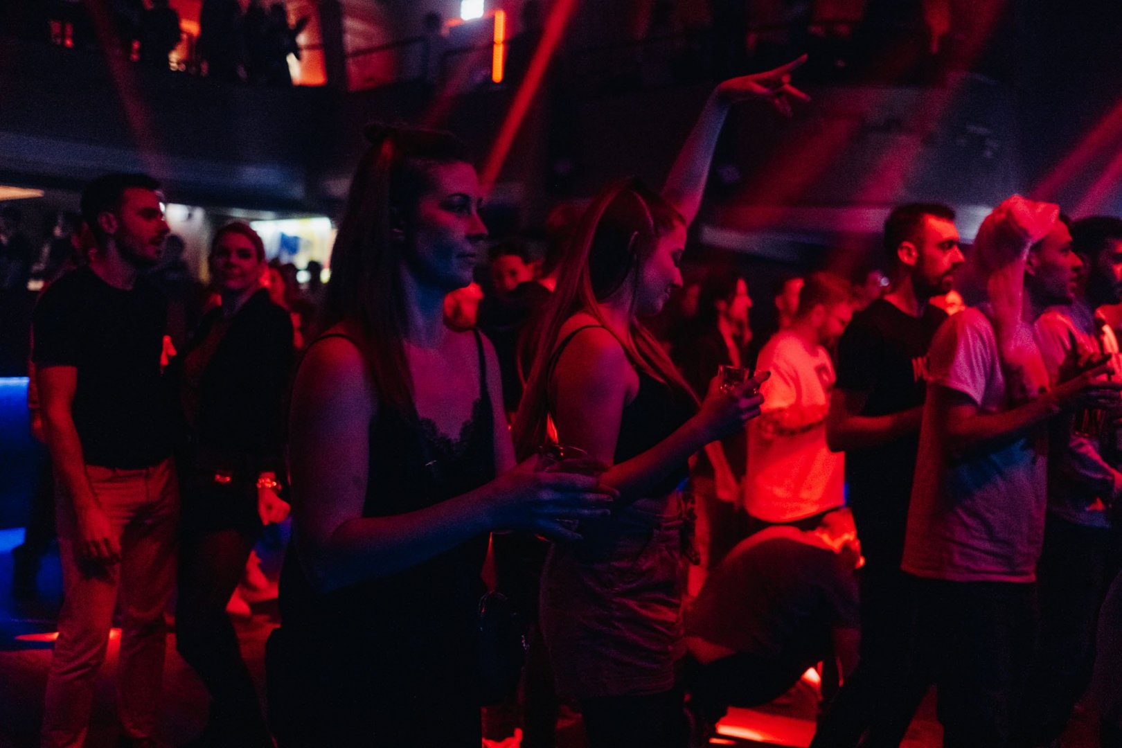 Hybrid Minds | ROXY Prague