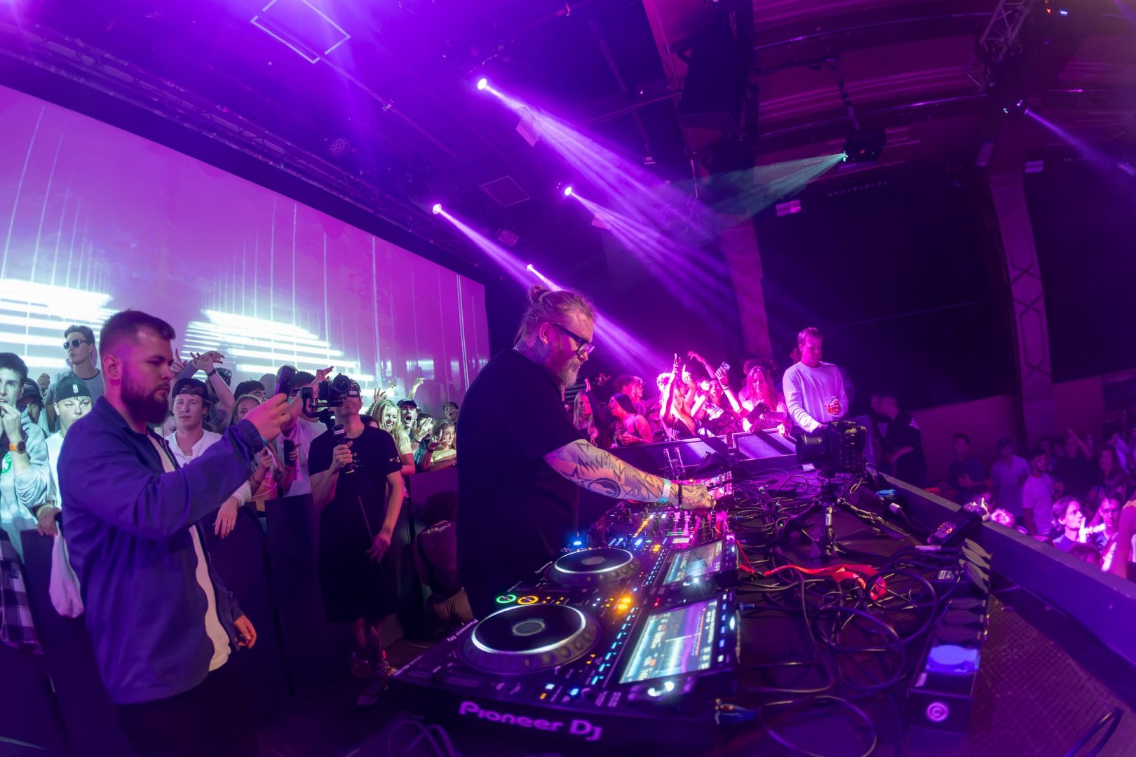 NOTION | ROXY Prague