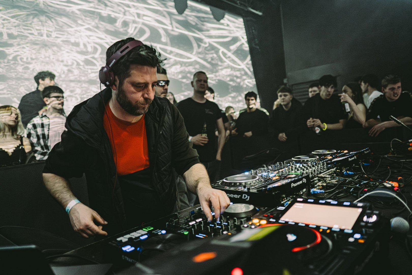 SAMMY VIRJI | ROXY Prague