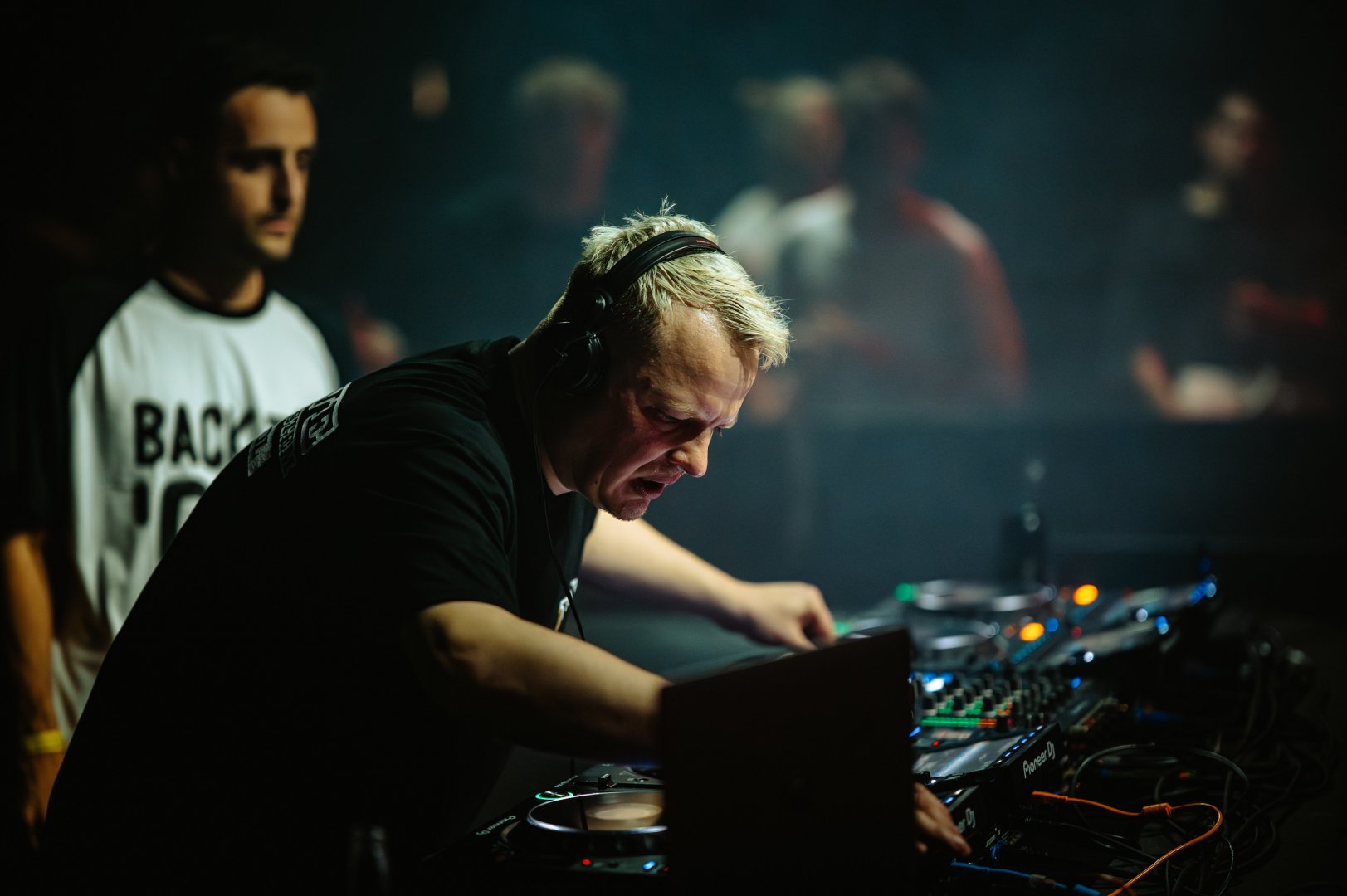 SULLY | ROXY Prague