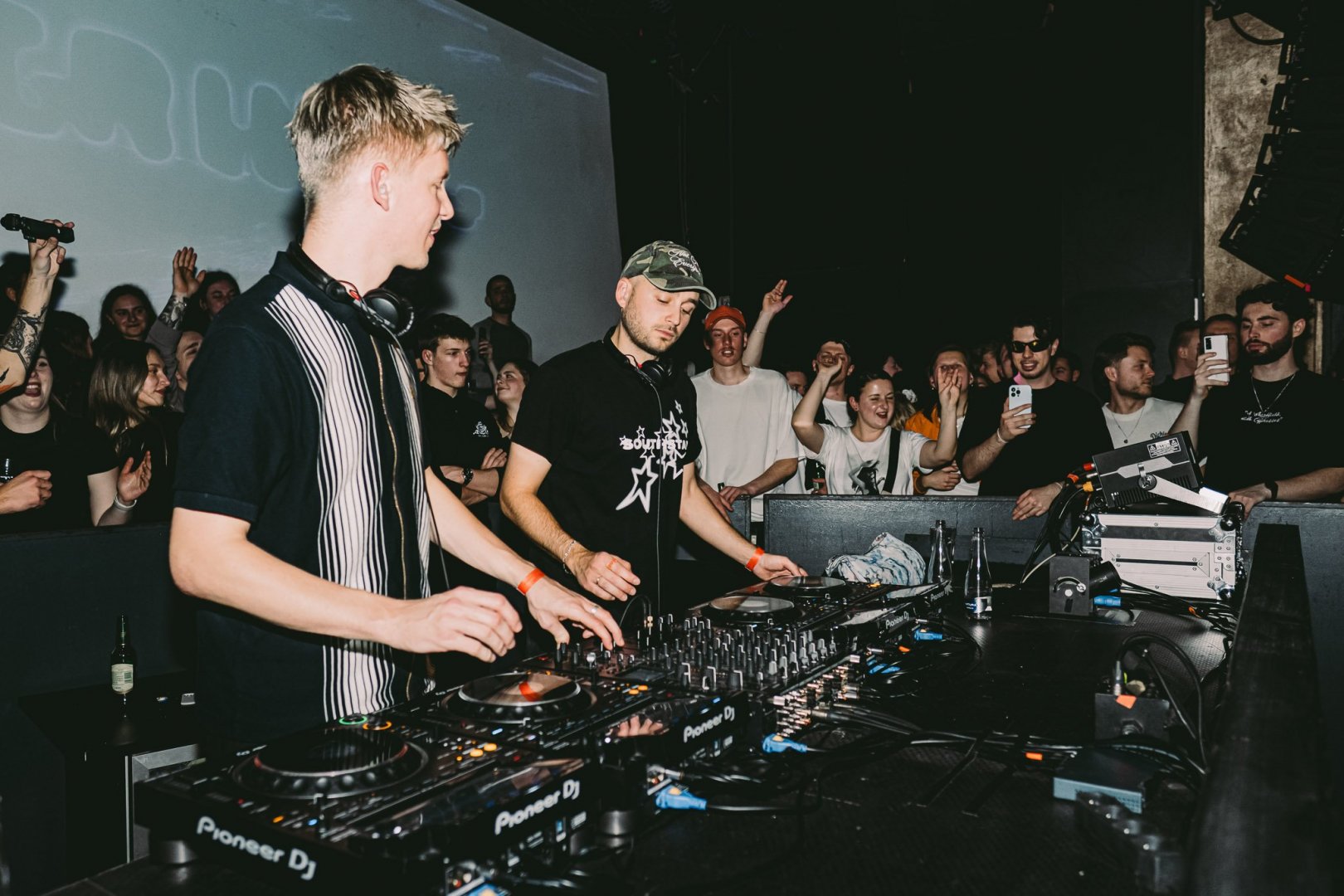 DJ HEARTSTRING | ROXY Prague