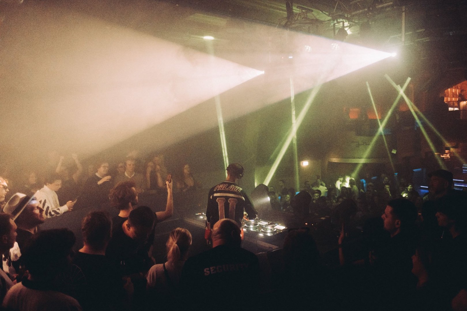 Fjaak | ROXY Prague