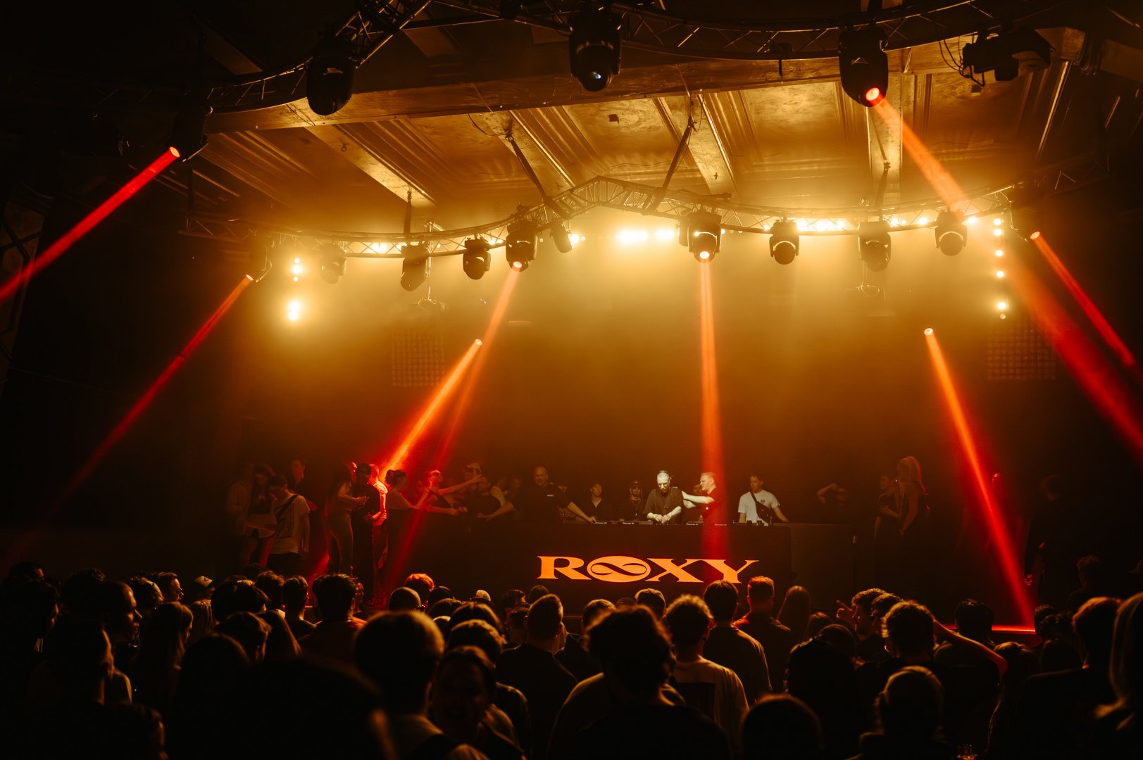 SULLY | ROXY Prague