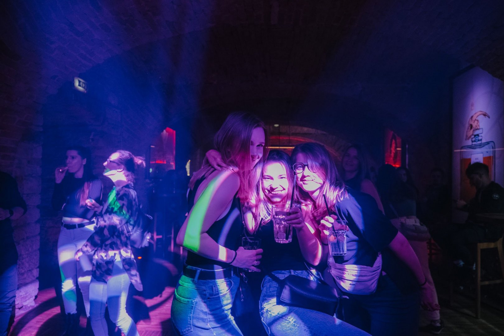 Hybrid Minds | ROXY Prague