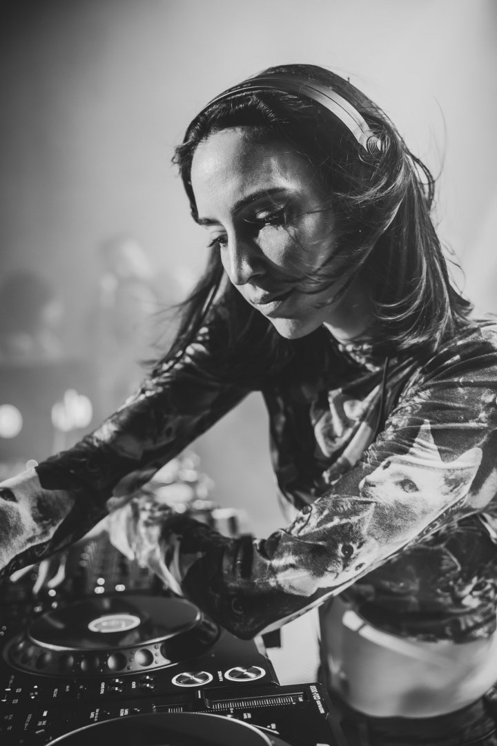 AMELIE LENS | ROXY Prague