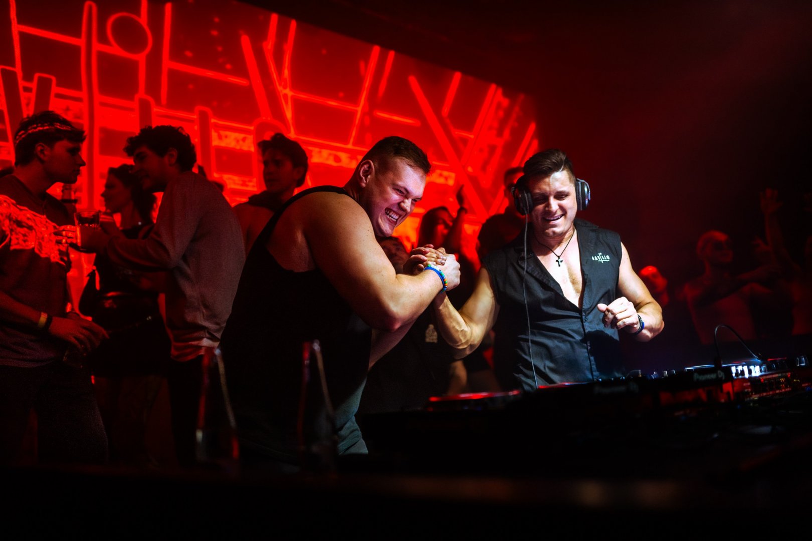 NONSENSE ARMY NIGHT | ROXY Prague