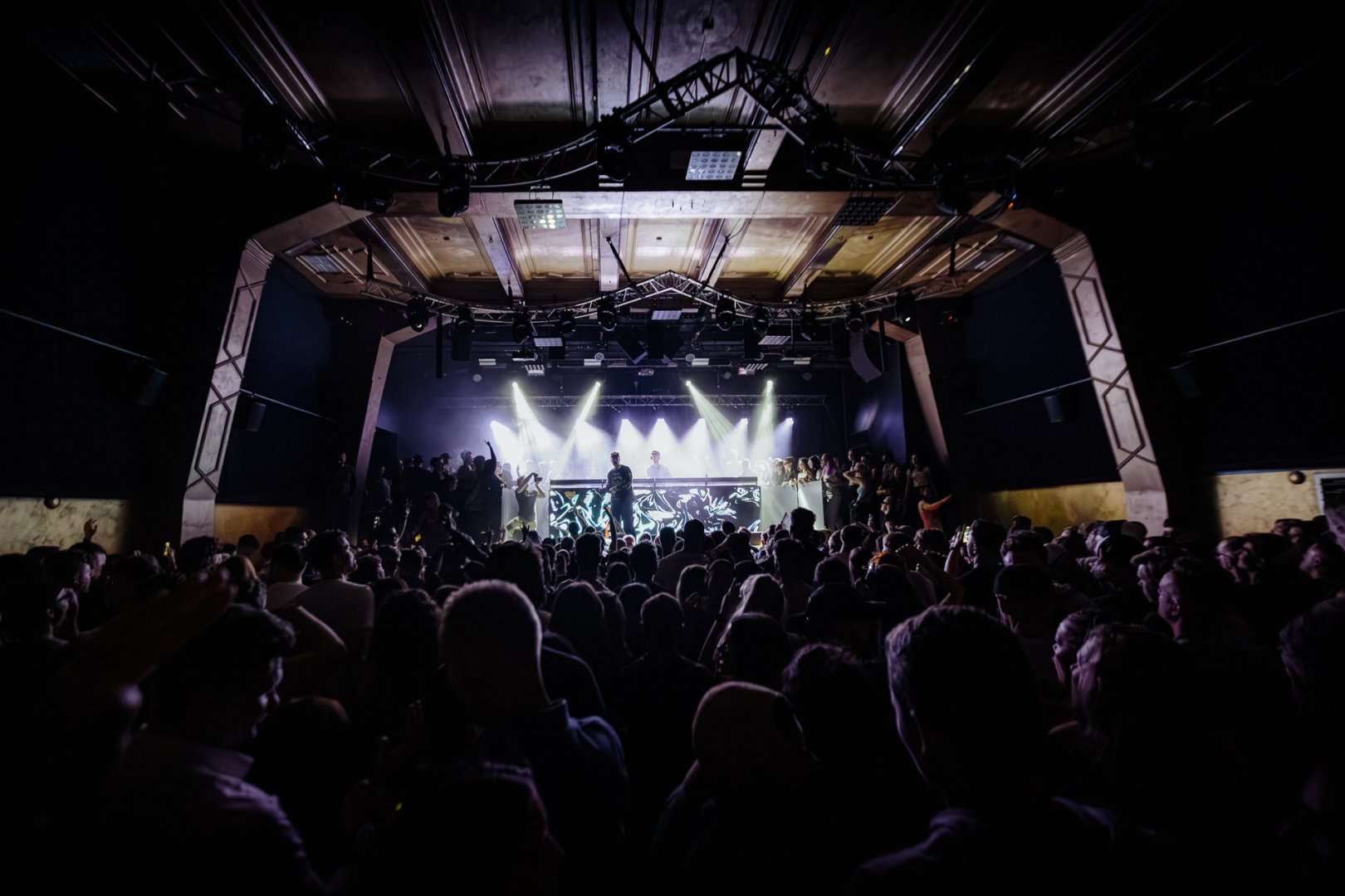 WILKINSON WEEKENDER: DAY 1 | ROXY Prague