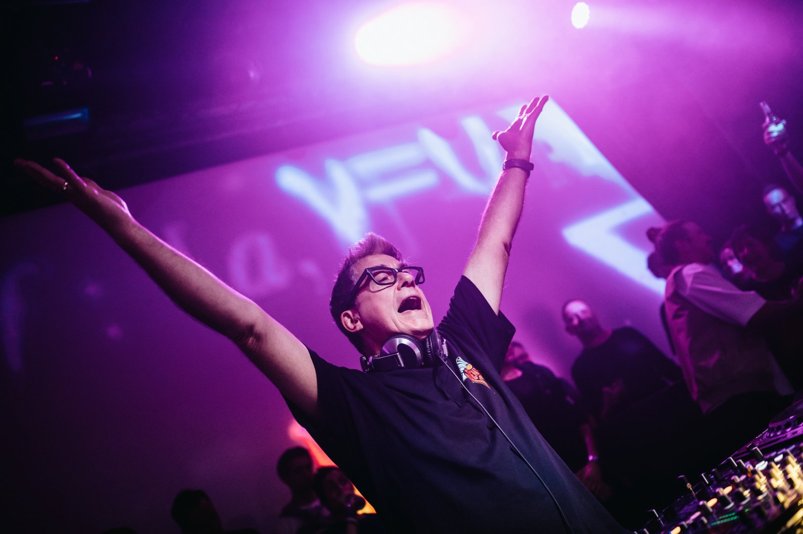 LONDON ELEKTRICITY & ETHERWOOD | ROXY Prague