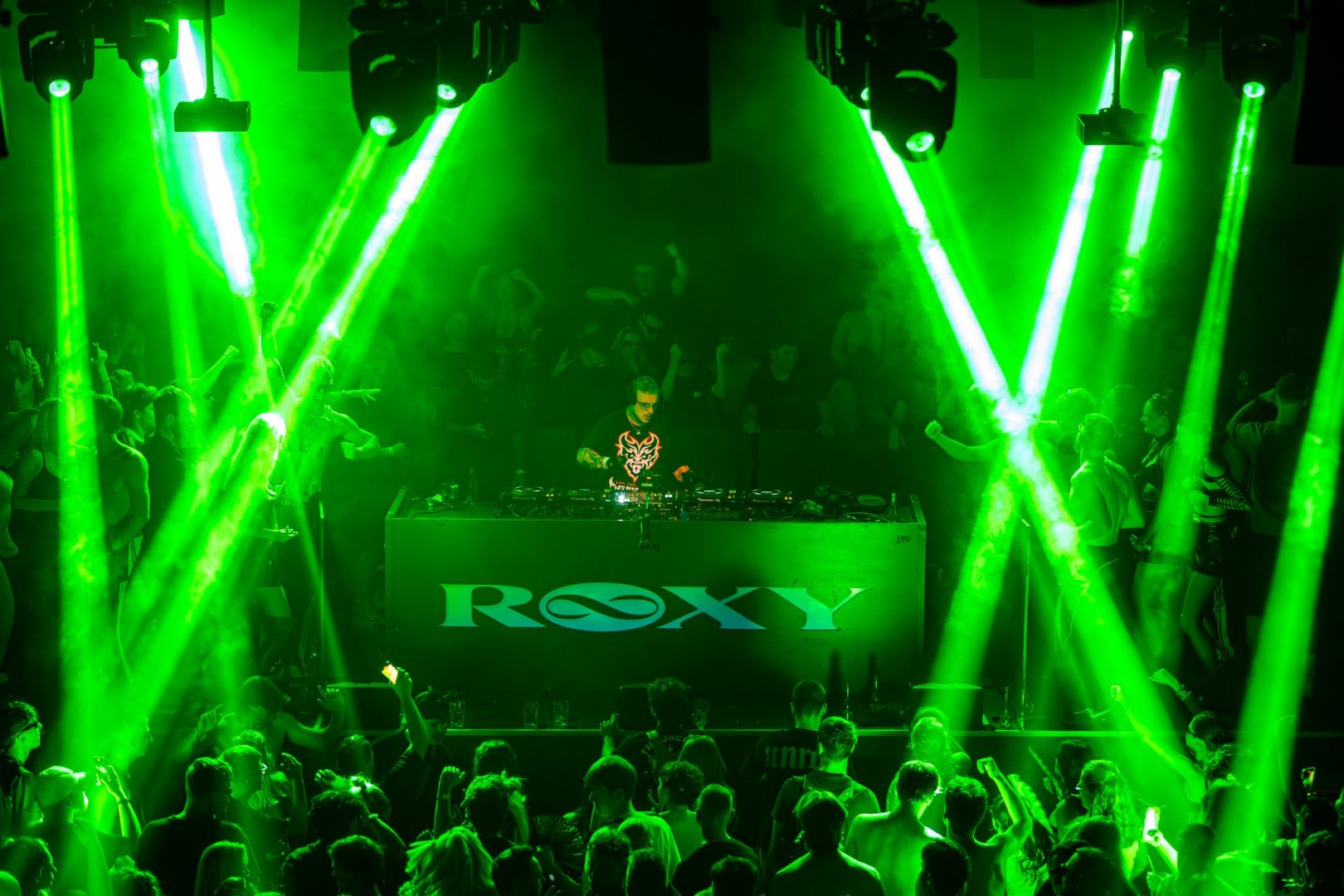 BASSWELL | ROXY Prague