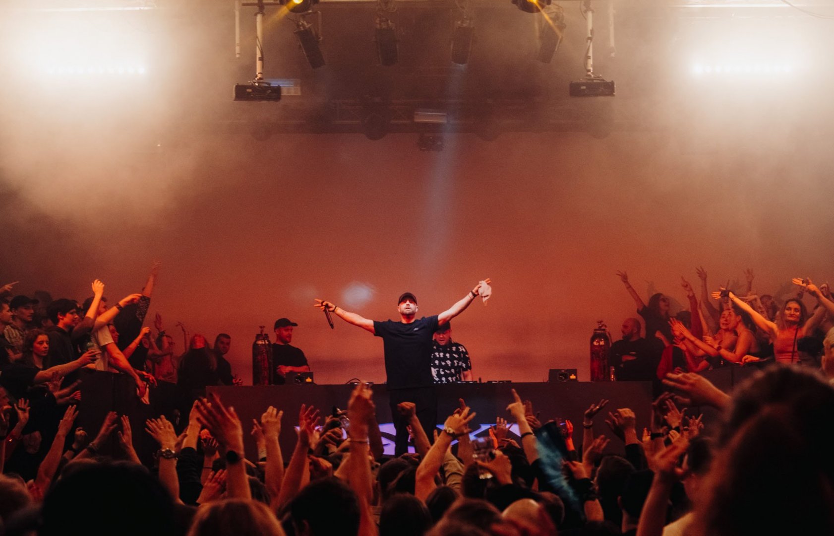Hybrid Minds | ROXY Prague