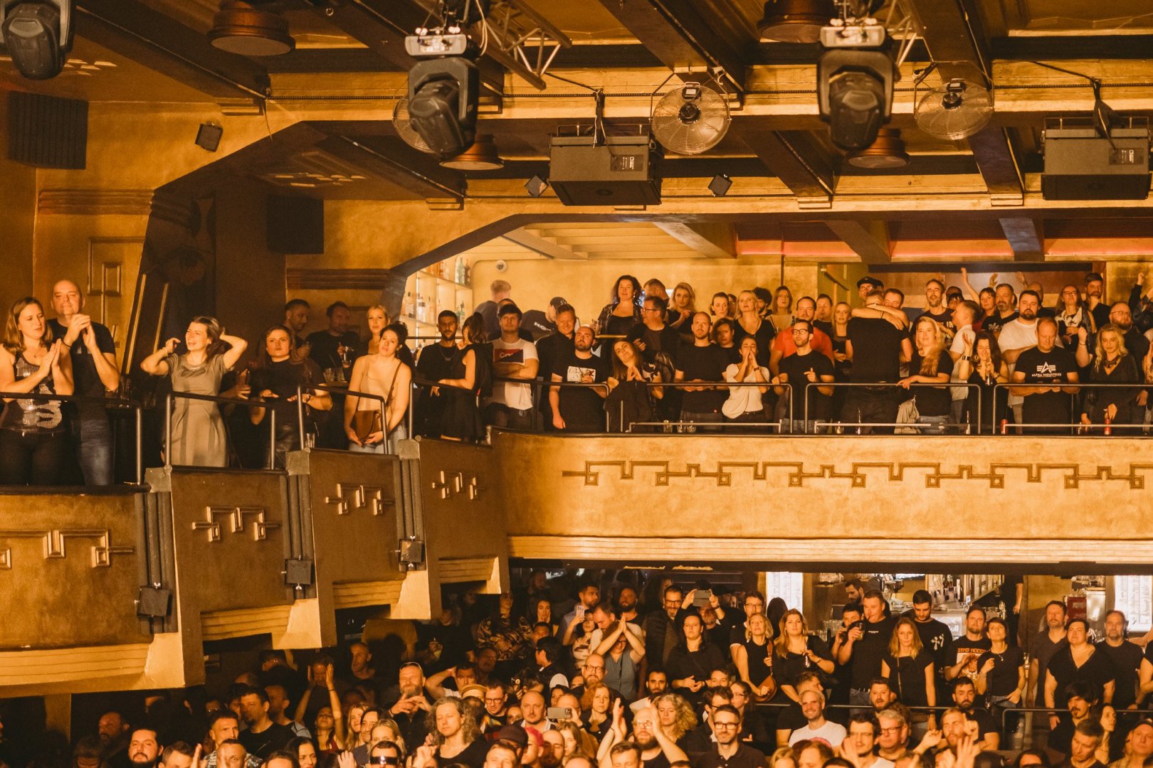 RÖYKSOPP DJ SET | ROXY Prague