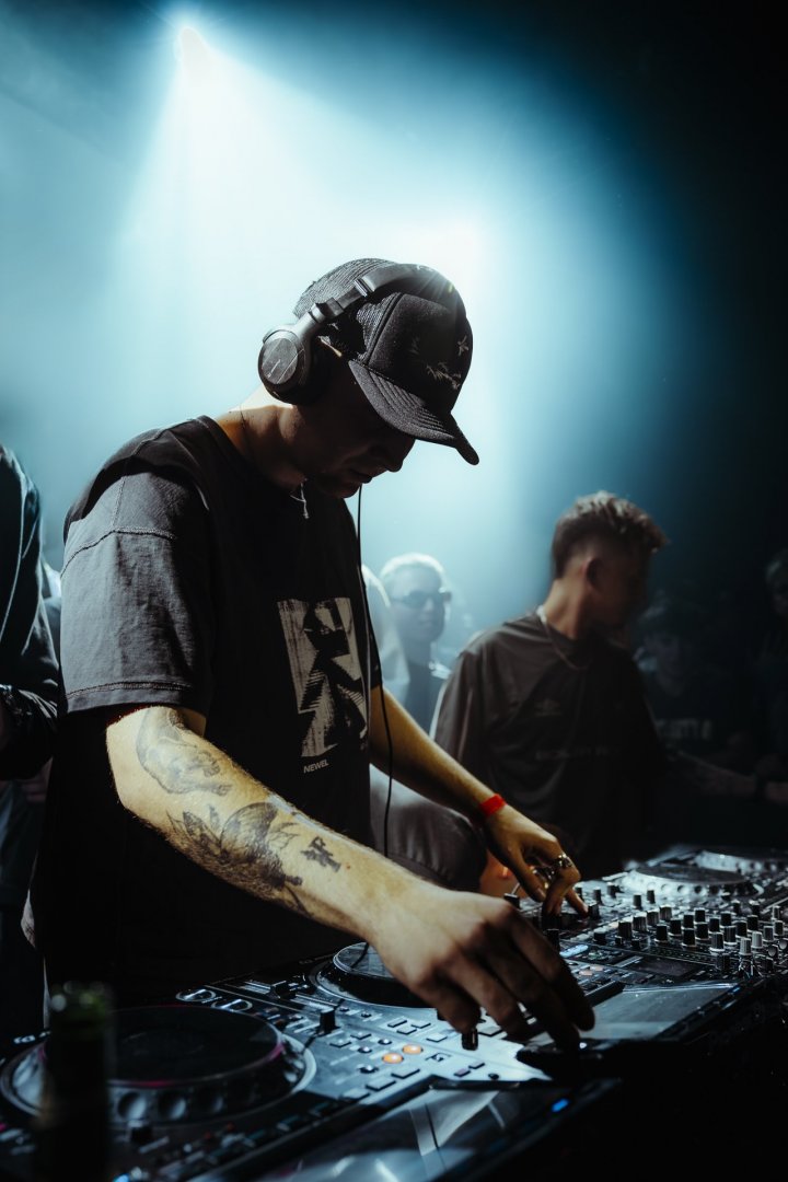 FMLTHRPY | ROXY Prague