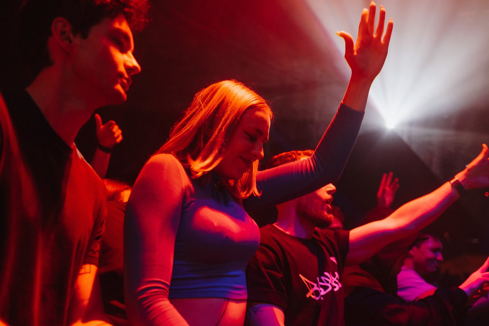 BOU & B LIVE 247 | ROXY Prague