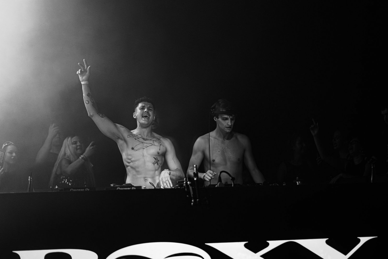 BASSWELL | ROXY Prague