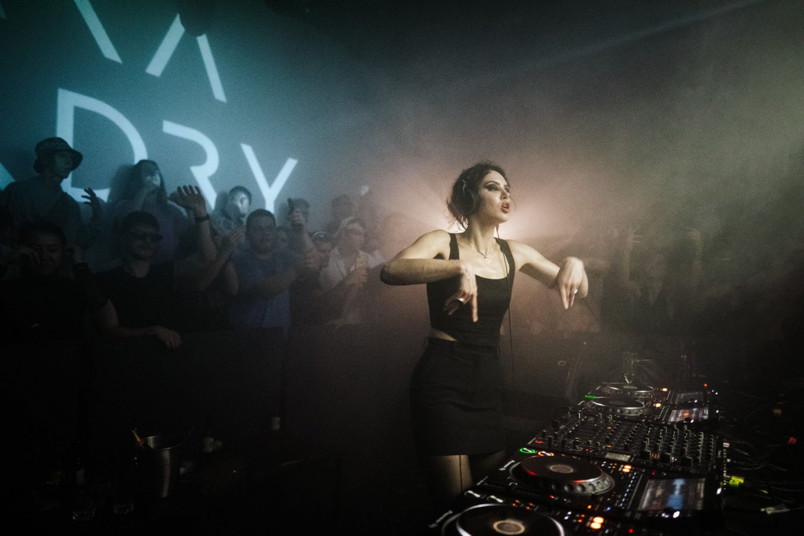 Sara Landry | ROXY Prague