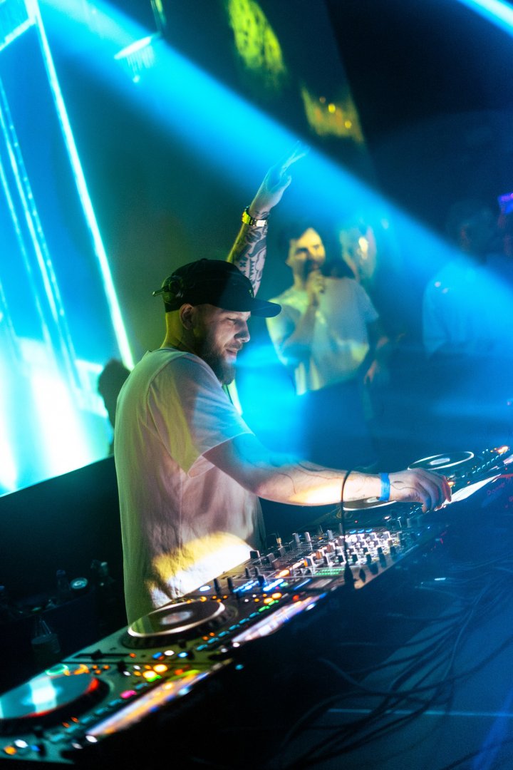 FRICTION: SYNERGY TOUR | ROXY Prague